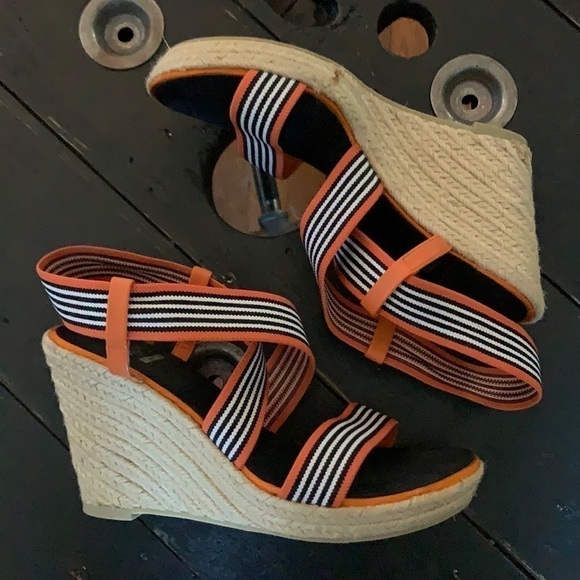 𝅺impo STRETCH Wyatt Striped Wedge Sandals - Picture 1 of 16